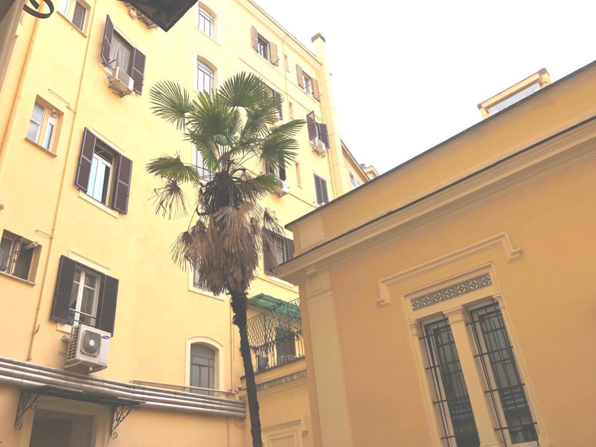 Manfredi House San Pietro Rom